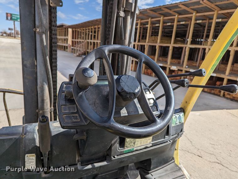 image for item LF9632 Hyster  forklift