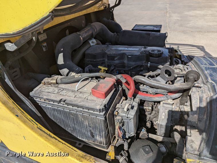 image for item LF9632 Hyster  forklift