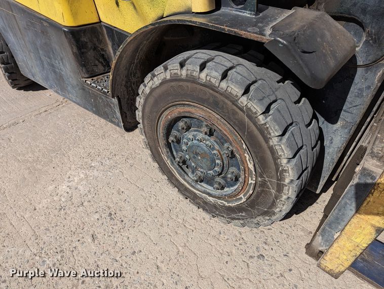 image for item LF9632 Hyster  forklift