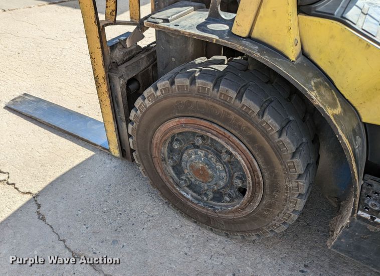 image for item LF9632 Hyster  forklift