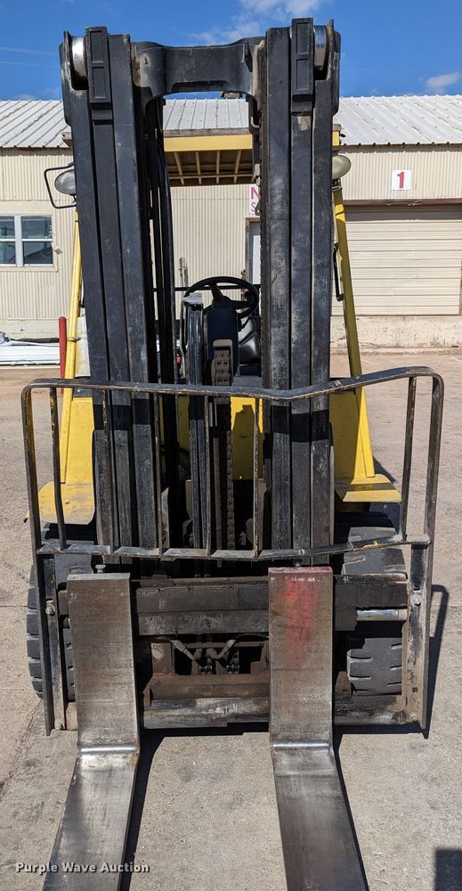 image for item LF9633 Hyster H80XM  forklift