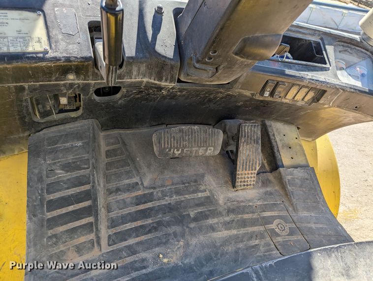 image for item LF9633 Hyster H80XM  forklift