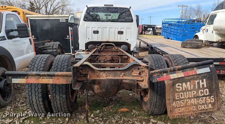 image for item LF9636 2019 Ford F750 Super Duty  truck cab and chassis