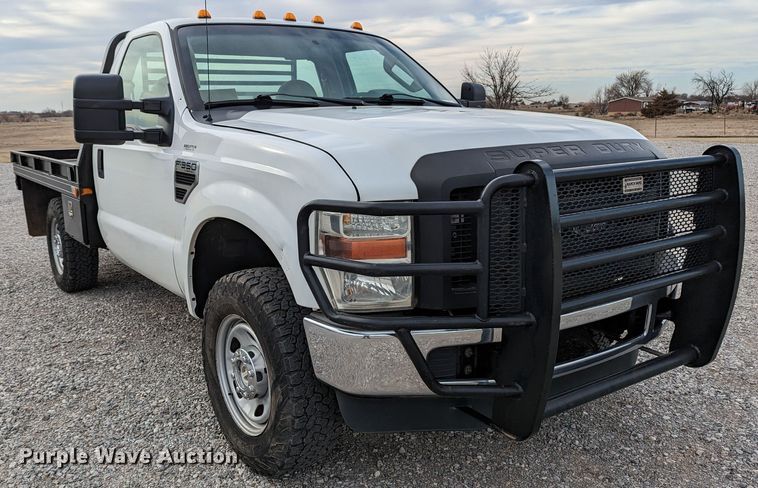 image for item LF9638 2010 Ford F350 Super Duty  bale bed pickup truck