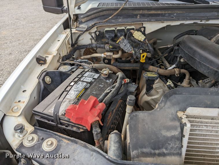 image for item LF9638 2010 Ford F350 Super Duty  bale bed pickup truck