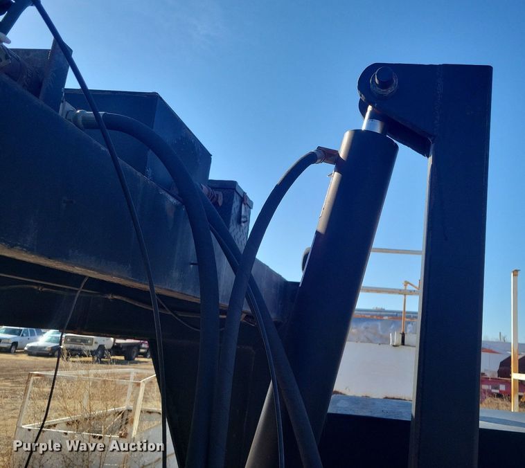 image for item LG9517 1999 Cash Brothers  roll-off container trailer