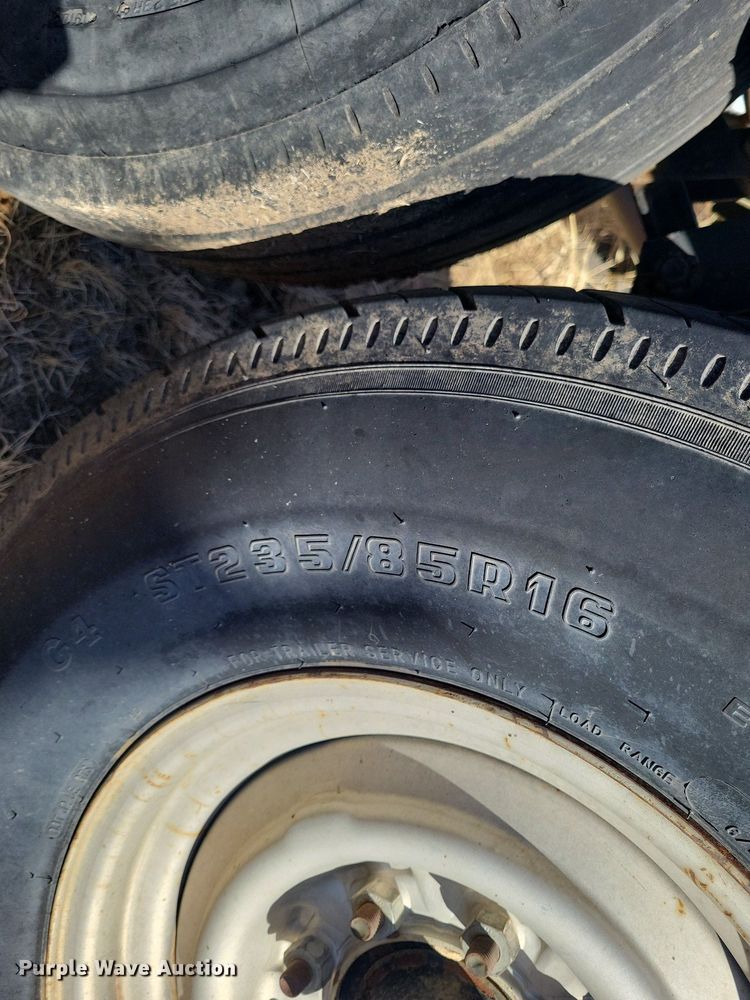 image for item LG9517 1999 Cash Brothers  roll-off container trailer