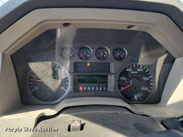 image for item LG9518 2008 Ford F250 Super Duty  Crew Cab pickup truck