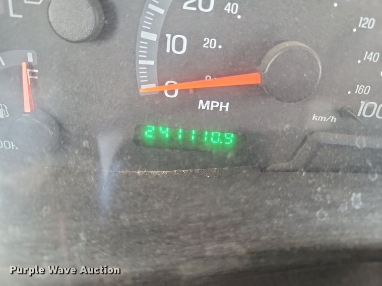 image for item LG9519 2003 Ford F150  SuperCab pickup truck