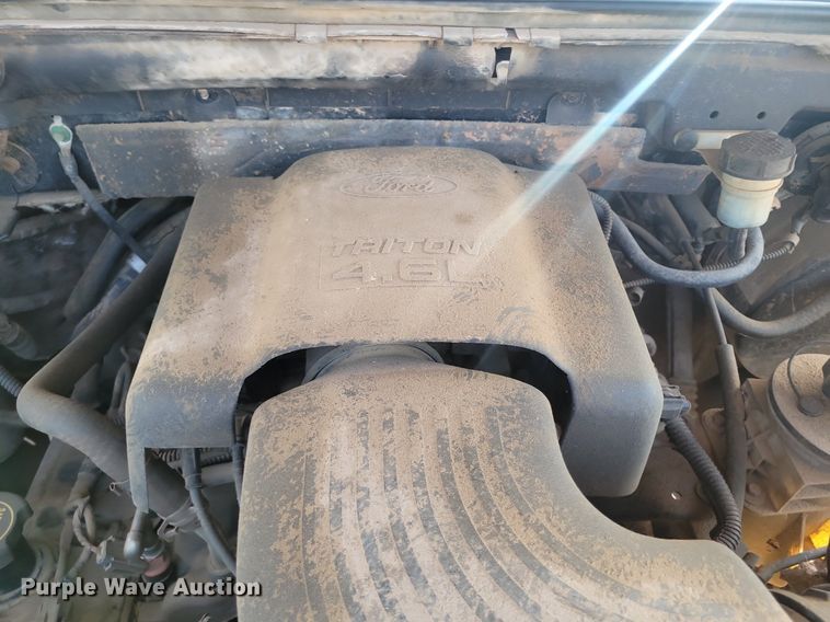 image for item LG9519 2003 Ford F150  SuperCab pickup truck