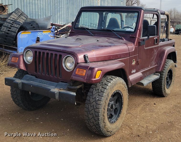 image for item LG9520 2002 Jeep Wrangler  SUV