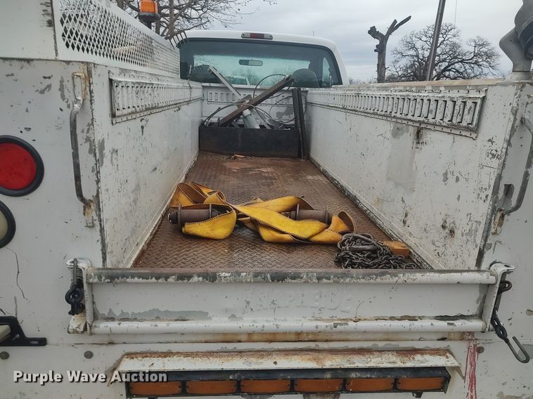 image for item LG9543 2005 Ford  F350 Super Duty  utility bed pickup truck