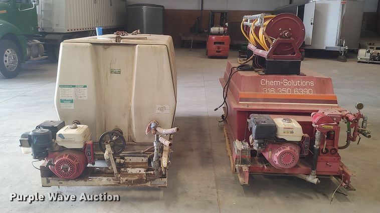 image for item LG9544 (2) sprayers