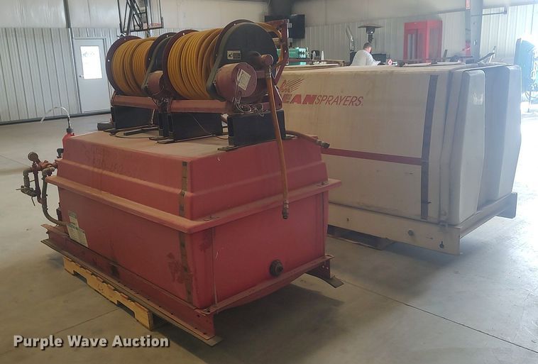 image for item LG9544 (2) sprayers