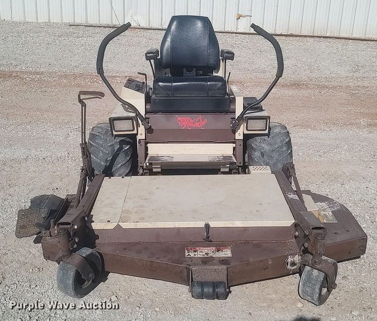 image for item LG9546 Grasshopper 725K  ZTR lawn mower