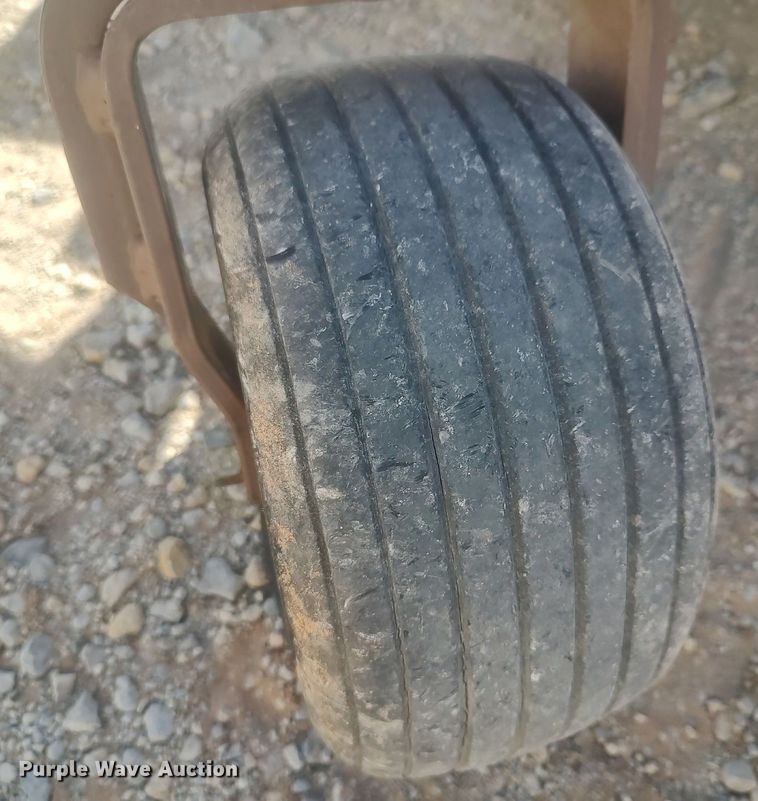 image for item LG9546 Grasshopper 725K  ZTR lawn mower