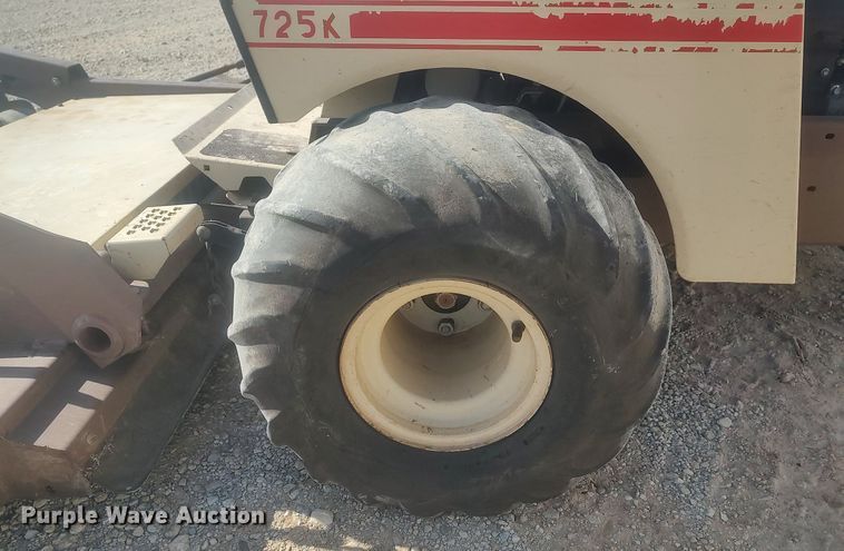 image for item LG9546 Grasshopper 725K  ZTR lawn mower