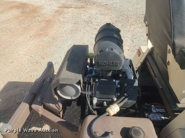 image for item LG9546 Grasshopper 725K  ZTR lawn mower