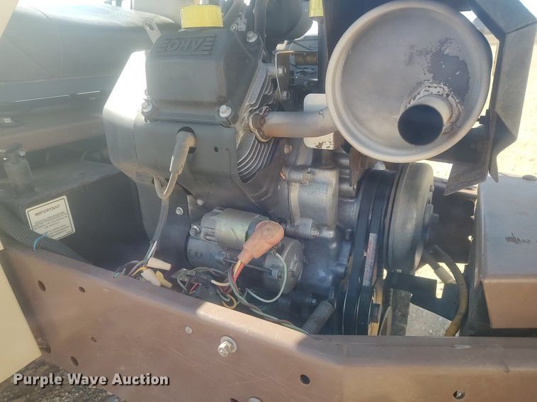 image for item LG9546 Grasshopper 725K  ZTR lawn mower