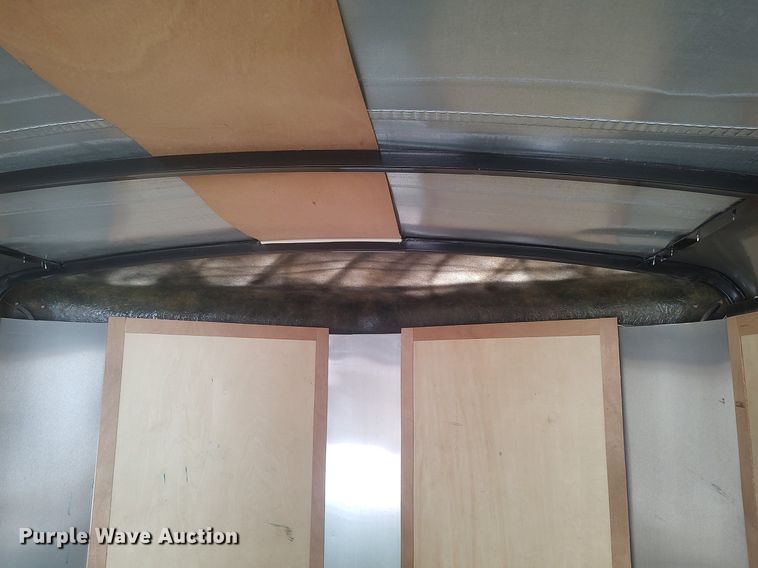 image for item LG9547 2009 Mirage  enclosed cargo trailer