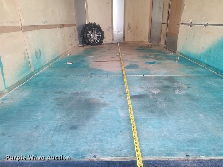 image for item LG9547 2009 Mirage  enclosed cargo trailer