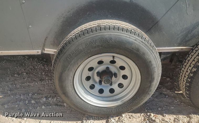 image for item LG9547 2009 Mirage  enclosed cargo trailer