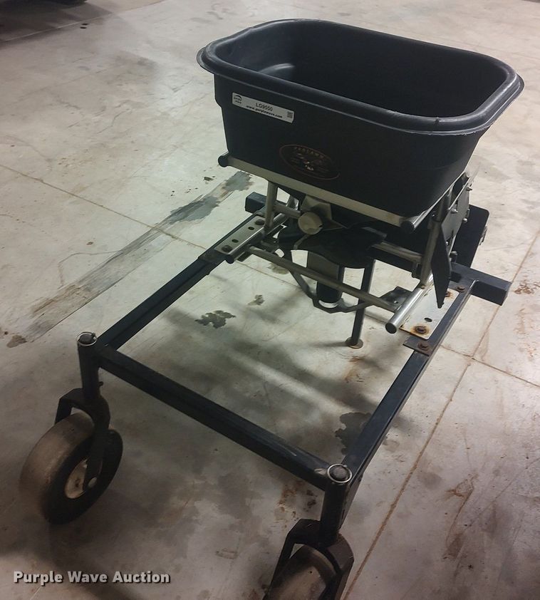 image for item LG9550 Spreader