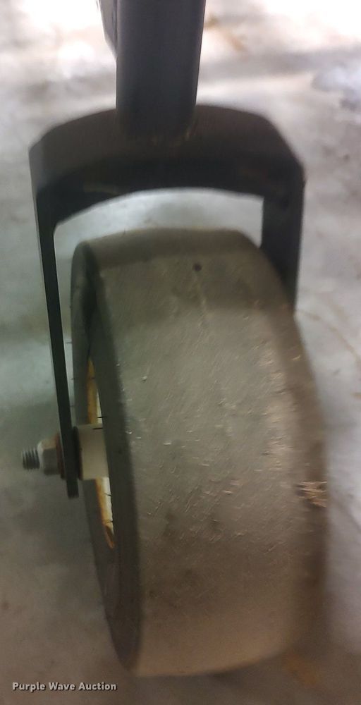 image for item LG9550 Spreader