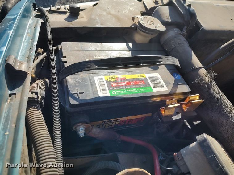 image for item LG9559 1998 Chevrolet K3500  flatbed pickup truck