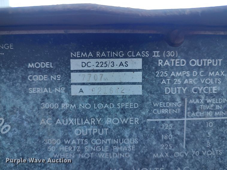 image for item LG9560 Lincoln Lincwelder 225  welder/generator