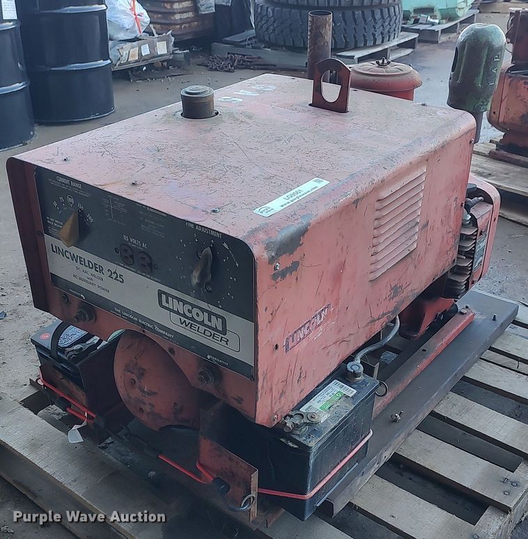 image for item LG9561 Lincoln Lincwelder 225  welder/generator