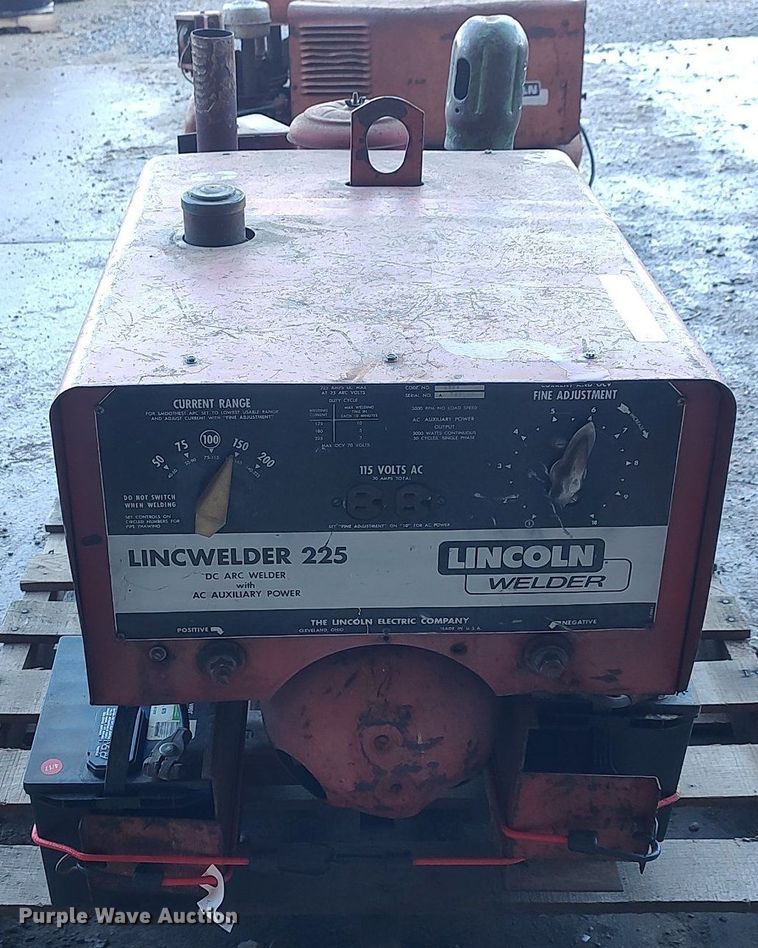 image for item LG9561 Lincoln Lincwelder 225  welder/generator