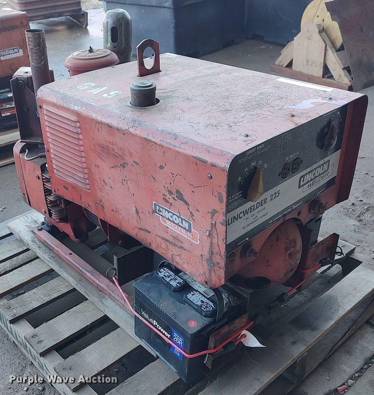 image for item LG9561 Lincoln Lincwelder 225  welder/generator