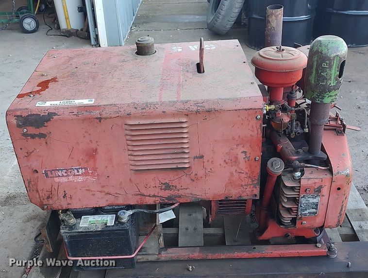 image for item LG9561 Lincoln Lincwelder 225  welder/generator