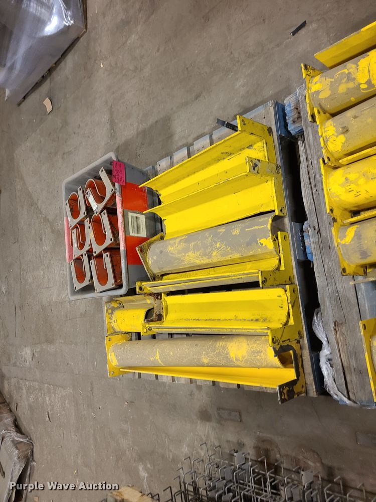 image for item LH9789 (29) column guards