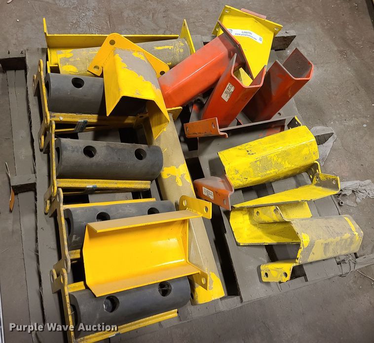 image for item LH9791 (17) column guards