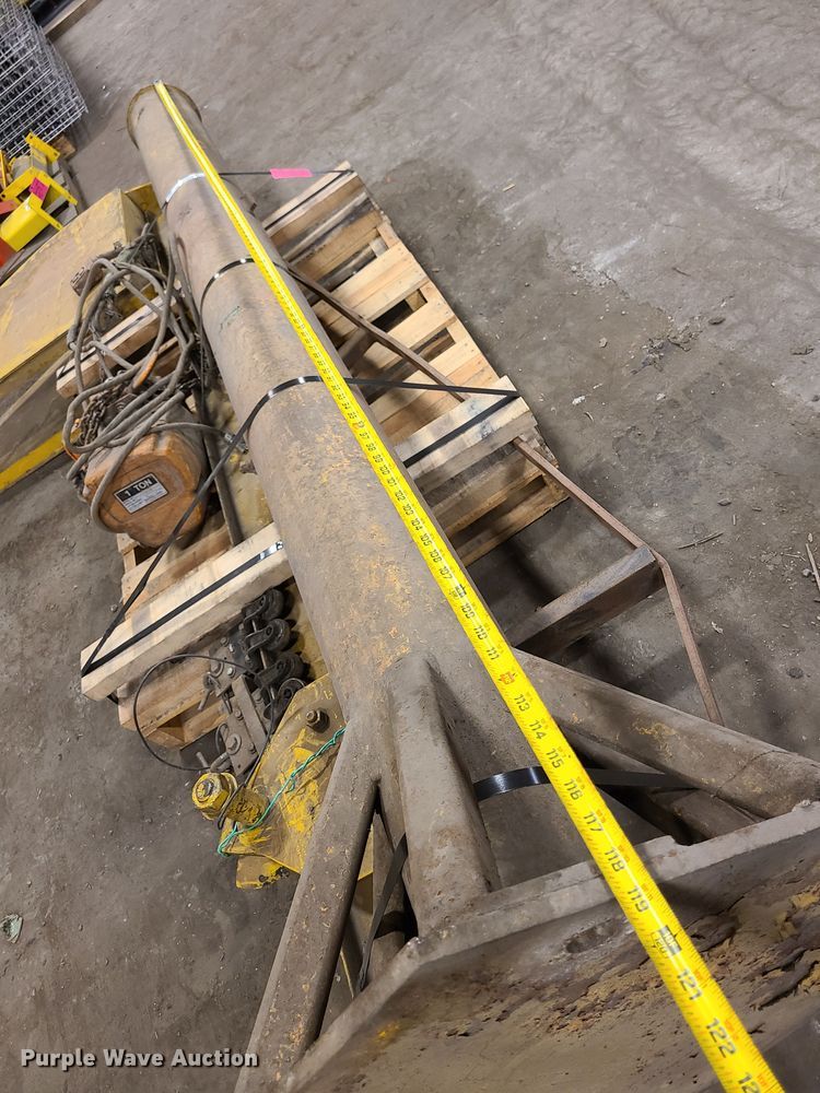 image for item LH9792 Jib crane