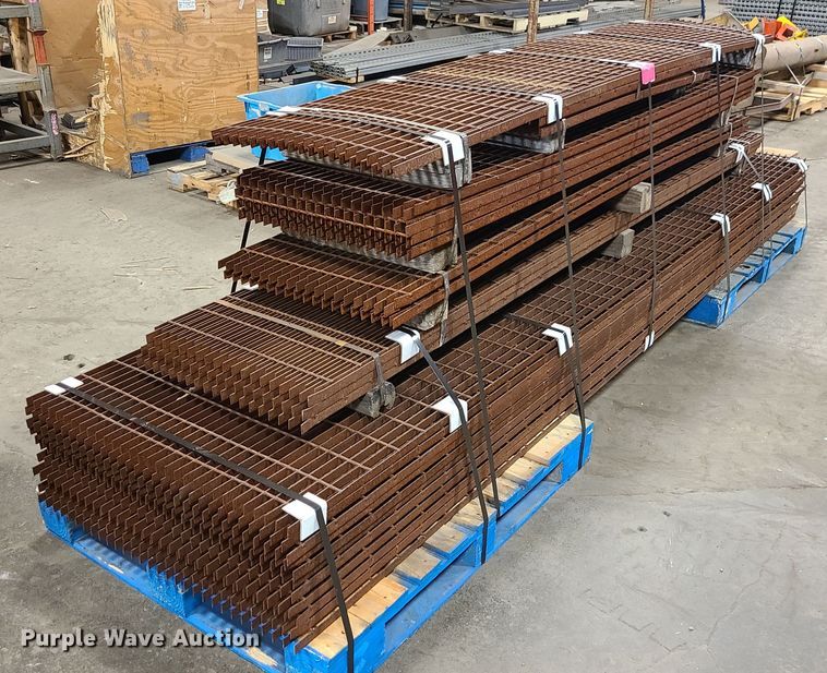image for item LH9793 Steel grates