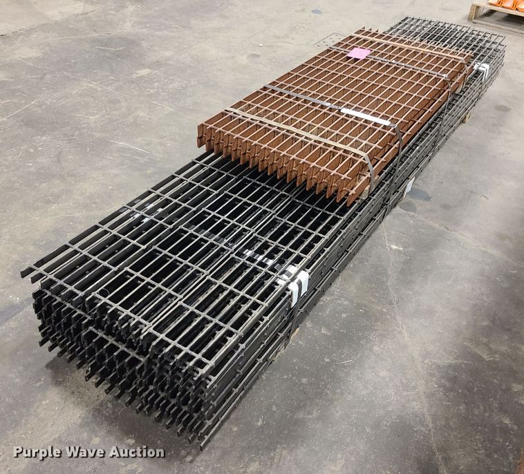 image for item LH9794 Steel grates