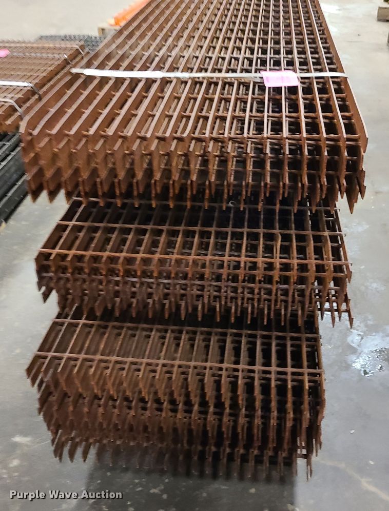 image for item LH9795 Steel grates