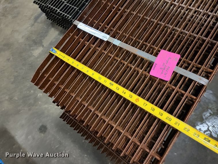 image for item LH9795 Steel grates