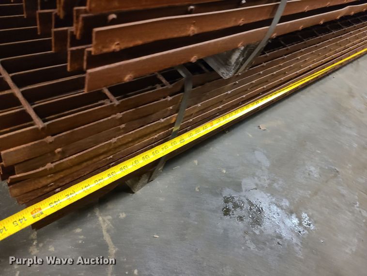 image for item LH9795 Steel grates