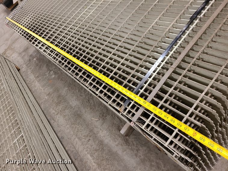 image for item LH9796 Steel grates