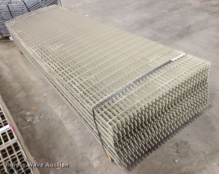 image for item LH9798 Steel grates