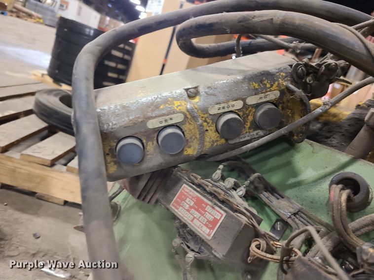 image for item LH9800 Hoist