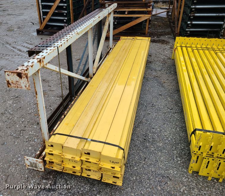 image for item LH9804 Pallet racking