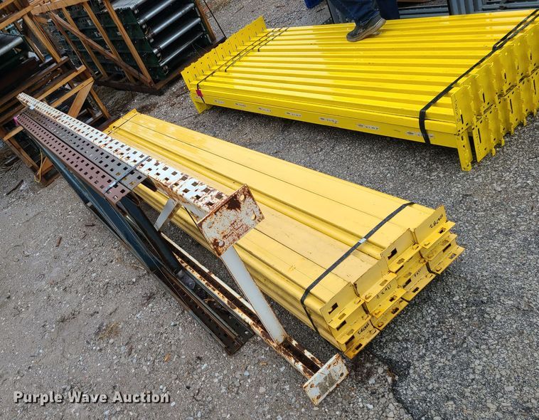 image for item LH9804 Pallet racking