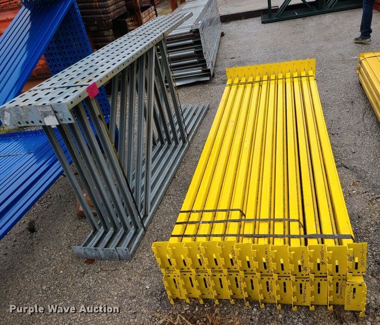 image for item LH9805 Keystone pallet racking