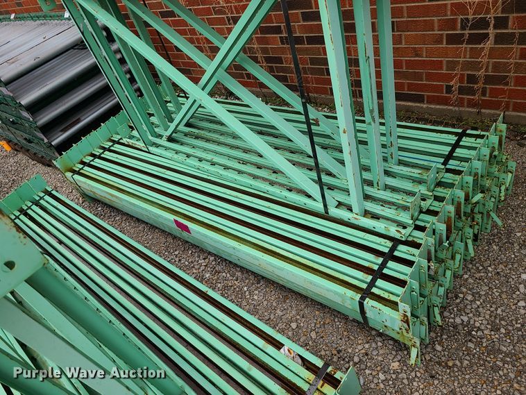 image for item LH9809 Pallet racking