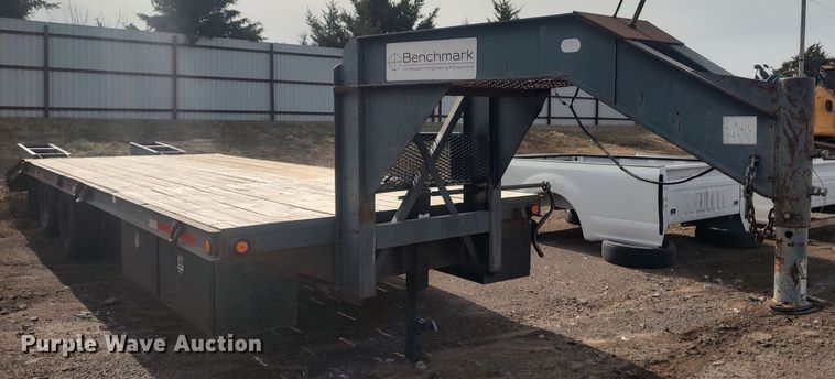 image for item LK9496 2007 Belshe DT22  equipment trailer